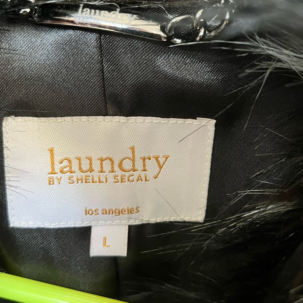 Black and Grey fur coat for sale by Laundry brand by Shelli Secal size large - Picture 3 of 3
